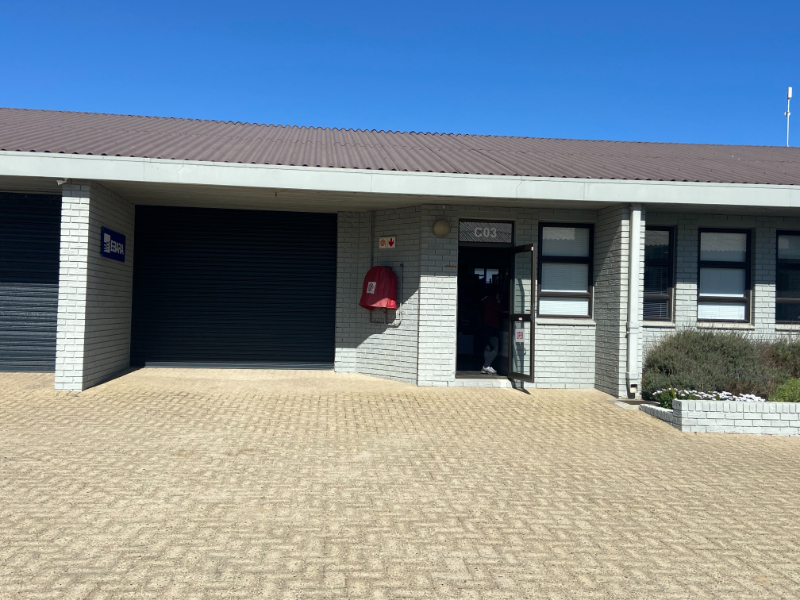 To Let commercial Property for Rent in Phoenix Western Cape